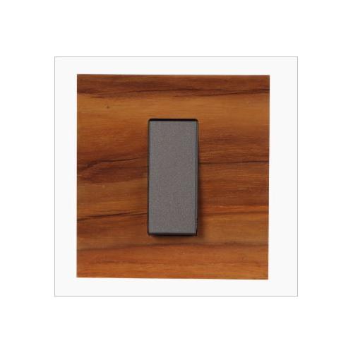 Crabtree Amare Combined Natural Wood Front Plate 4M, ACNPSCDV04